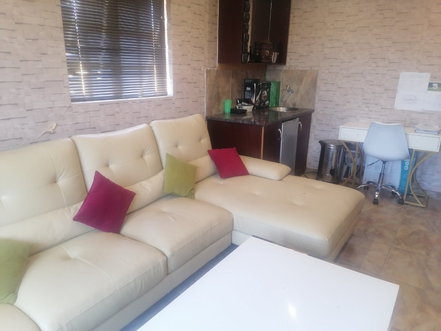 3 Bedroom Property for Sale in Vista Park Free State